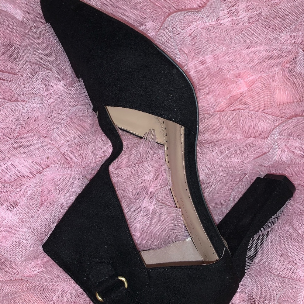 Adrienne Vittadini Pointed Booties - image 3